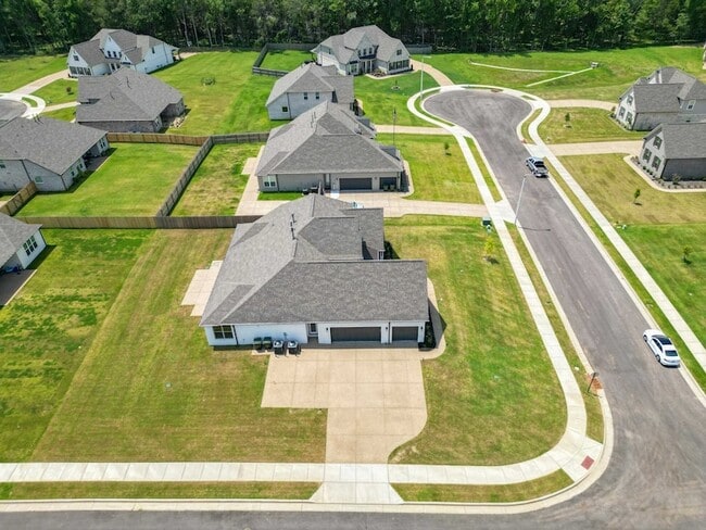 Photo - 6421 Wrenley Cv