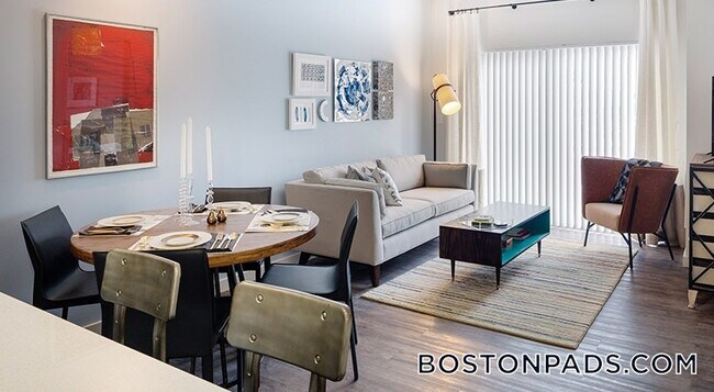 Photo - 240 Sidney St Unit ST