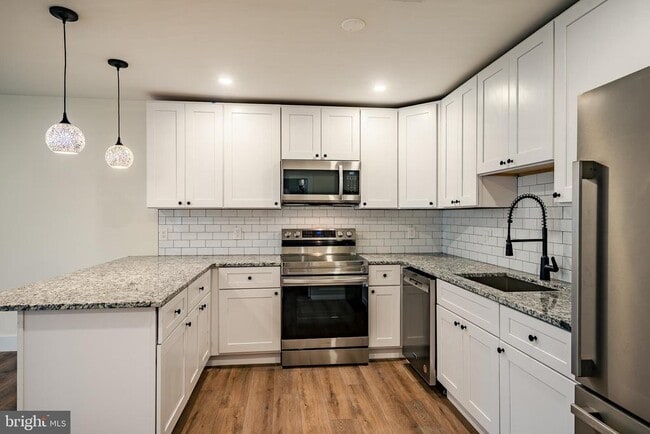 Photo - 21 Gay St Unit 304