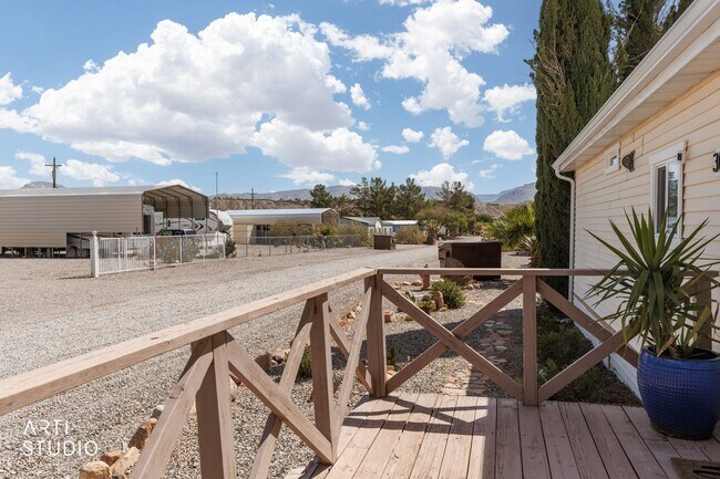 Photo - Charming fully furnished 2-bedroom + office home in Beaver Dam, AZ!