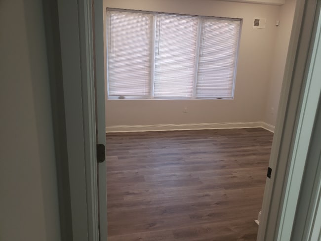 Photo - 953 Belmont Ave Unit 2