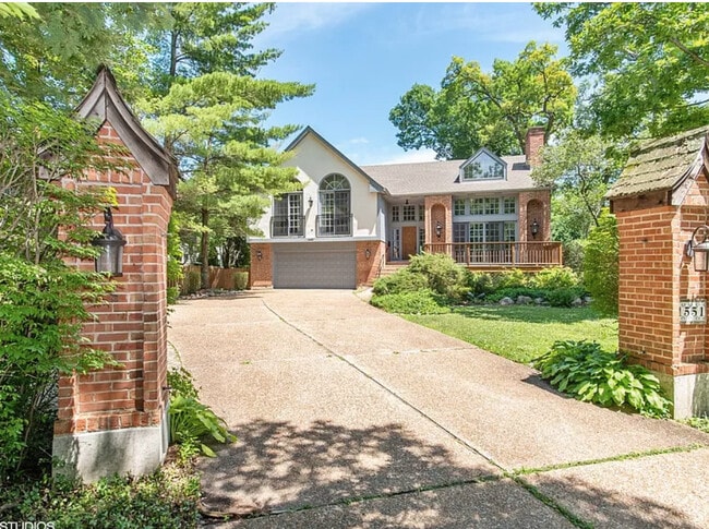 Photo - 1551 Edgewood Rd