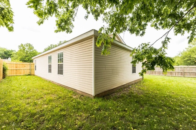 Photo - Updated 3BR/2BTH Home for Rent!