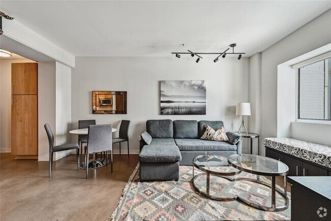 Building Photo - 800 Brazos St Unit 1111 Rental