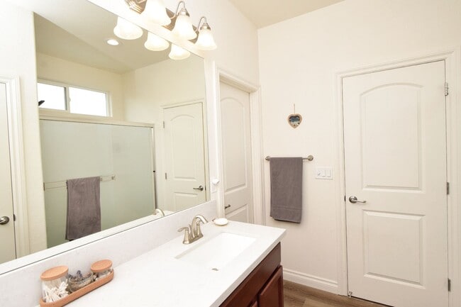 18662 Ginny Crk Ct