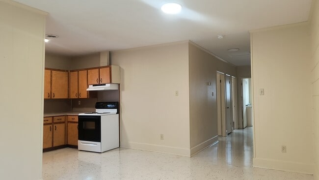 Photo - 3008 S Holly St