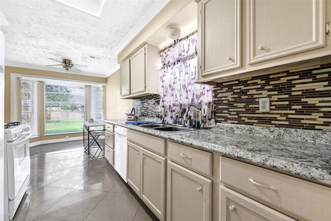 Photo - 8639 Pearl Point St