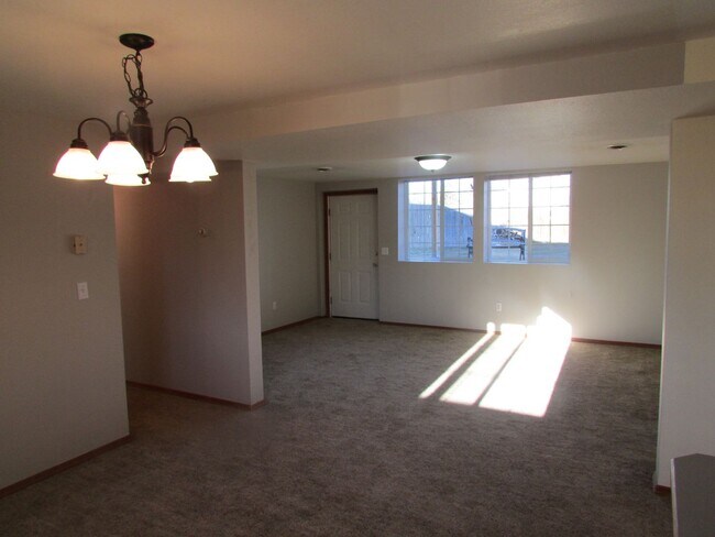 510 S Circle Dr Unit B