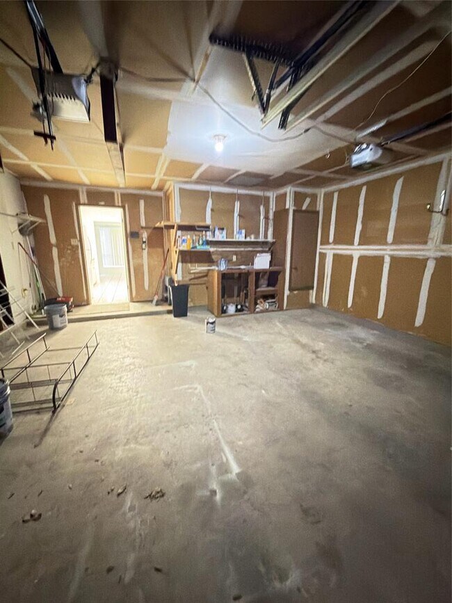 Photo - 5601 Porsche Ln