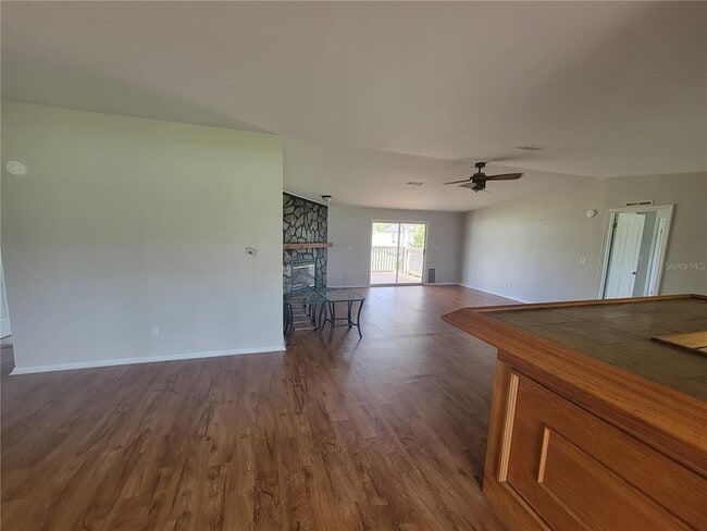 Photo - 4655 NE 40th Ave