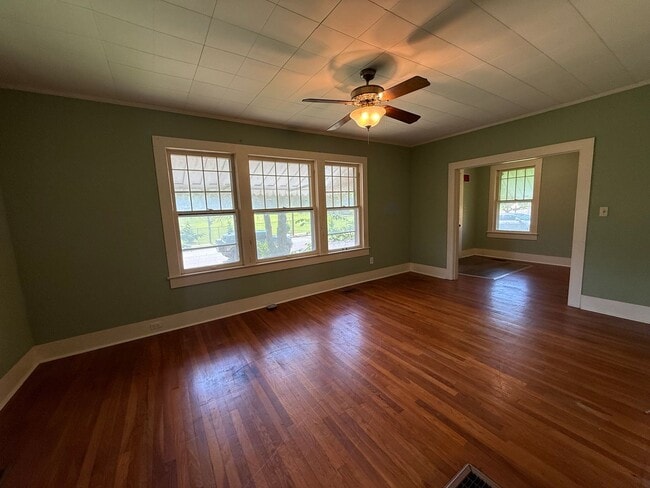 Photo - 1101 Olive St