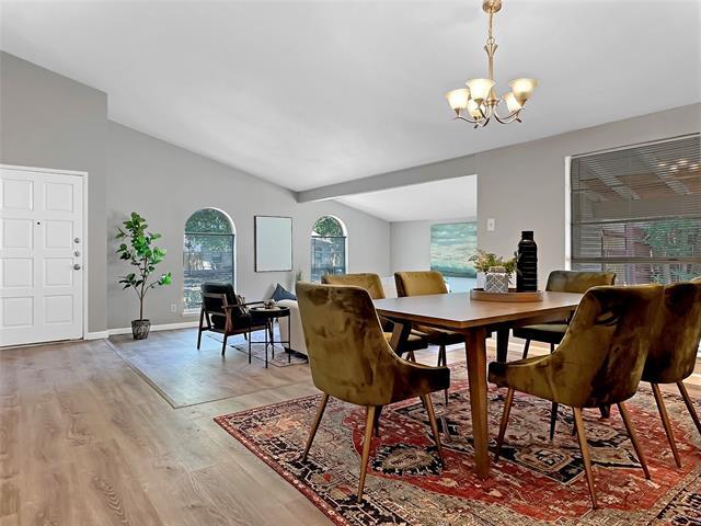 Photo - 4421 Mayflower Dr