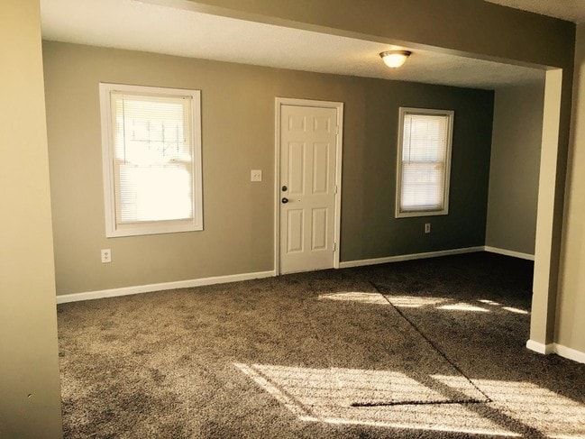 Photo - 4022 E 68th Terrace