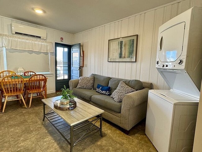 19-21-21 Auburn Ave Unit 21