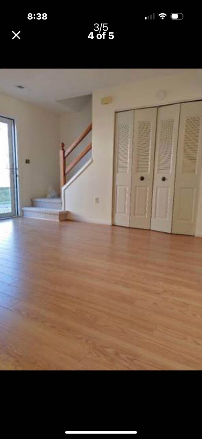 Photo - 125 White Pine Ct