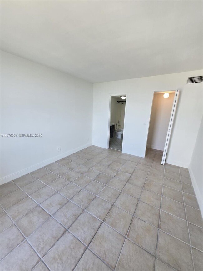 Photo - 13499 Biscayne Blvd Unit 1505