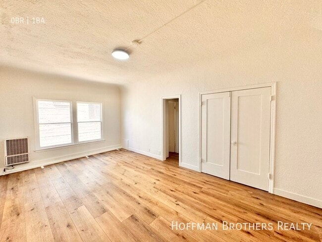 Photo - 739 Normandie Ave Unit 107