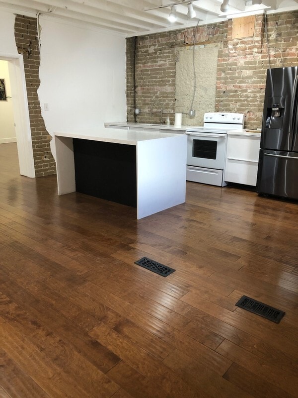 Photo - 150 S 100 W St Unit 3