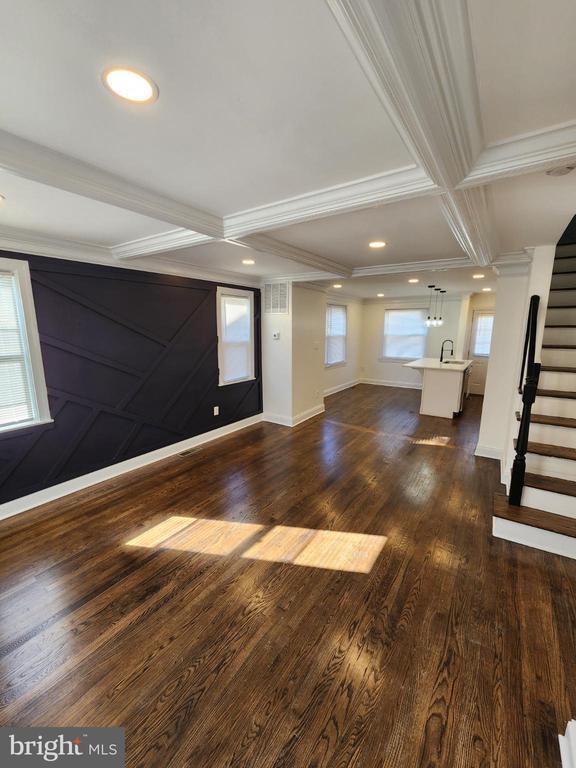 Photo - 1964 Guy Way