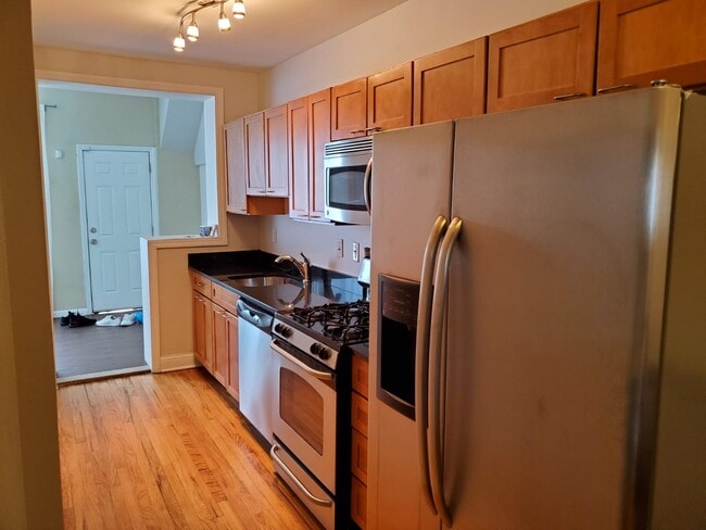 Building Photo - 1653 Trinidad Ave NE Unit 1 Rental