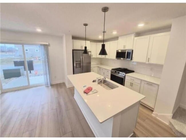 Photo - 14982 Adare Wy