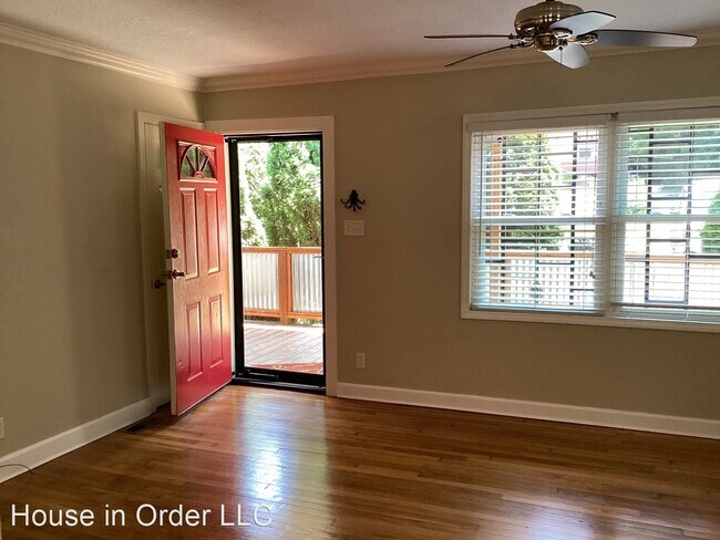 Photo - 2 br, 1 bath House - 34 Erskine Ave.