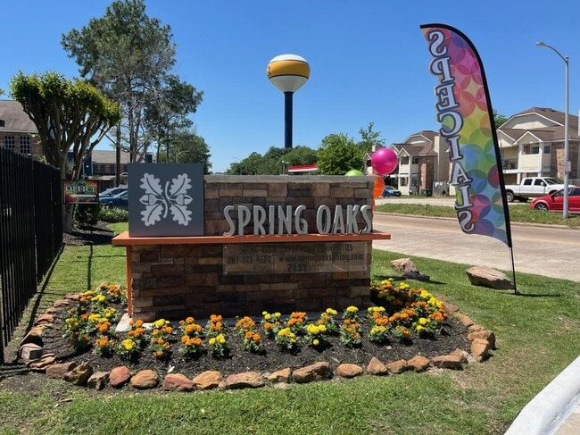 Spring Oaks Apartments - Spring Oaks Apartments