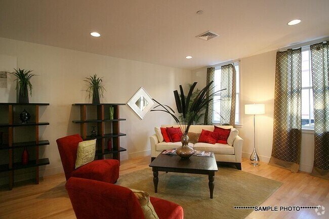 Building Photo - 105 2nd St Unit PH12 Rental