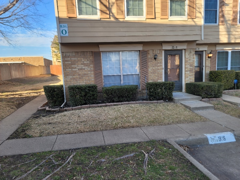 Photo - 2500 E Park Blvd