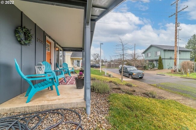 Photo - 2350 Compton St