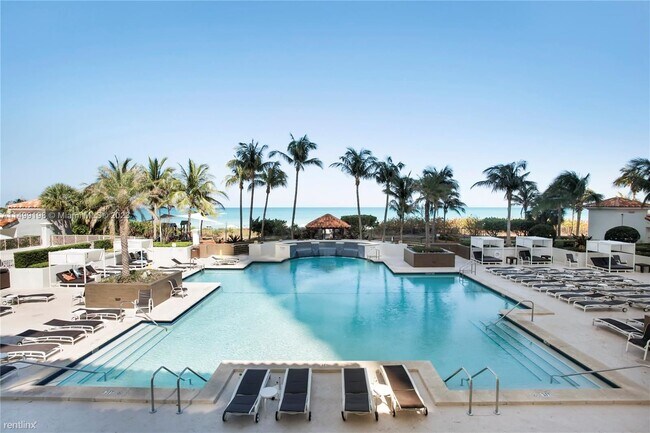 Photo - 2 br, 2 bath Condo - 4779 Collins Ave Apt ... Unit Apt 2305