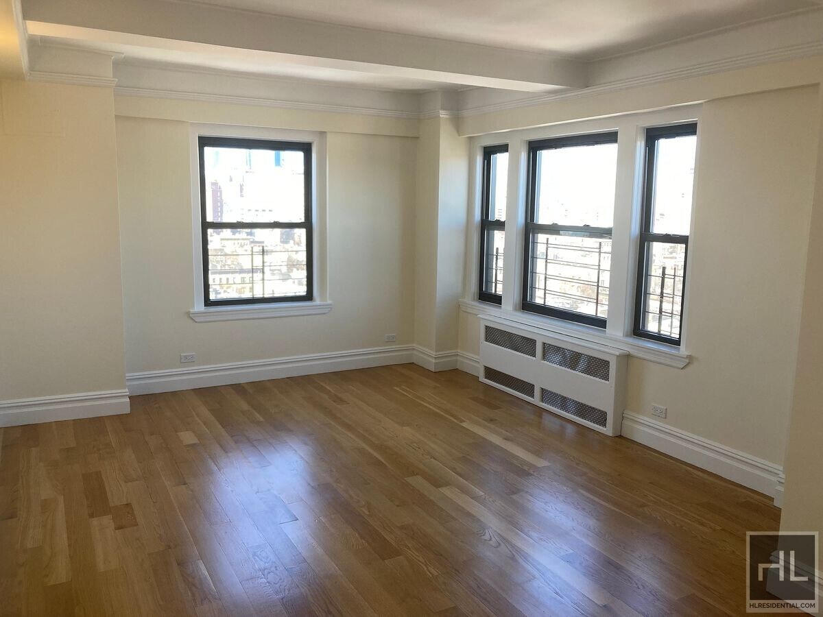 Christopher Street - Christopher Street Apartment Unit 6H