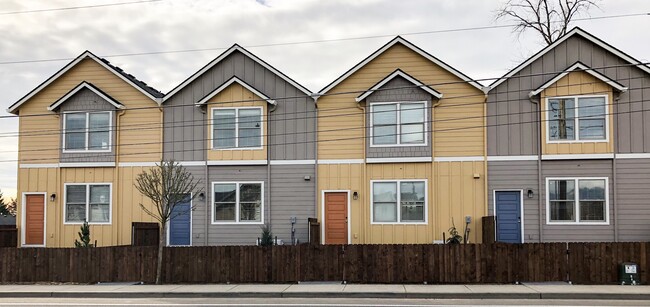 Photo - 1406 N Parkway Ave