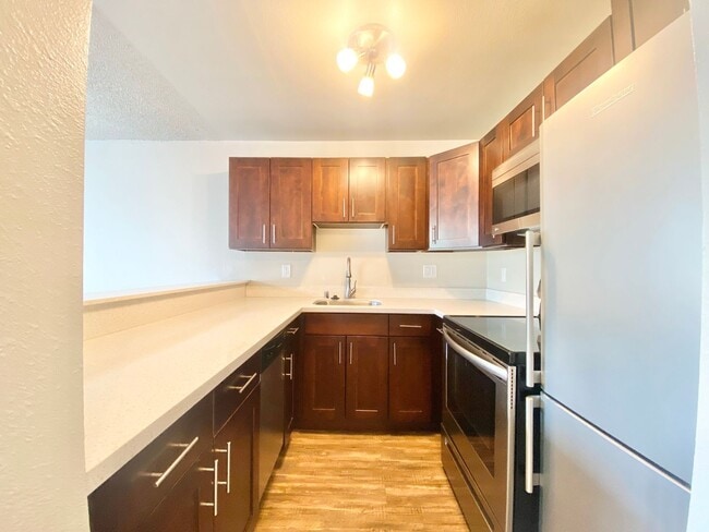 Photo - Kenny Apartments