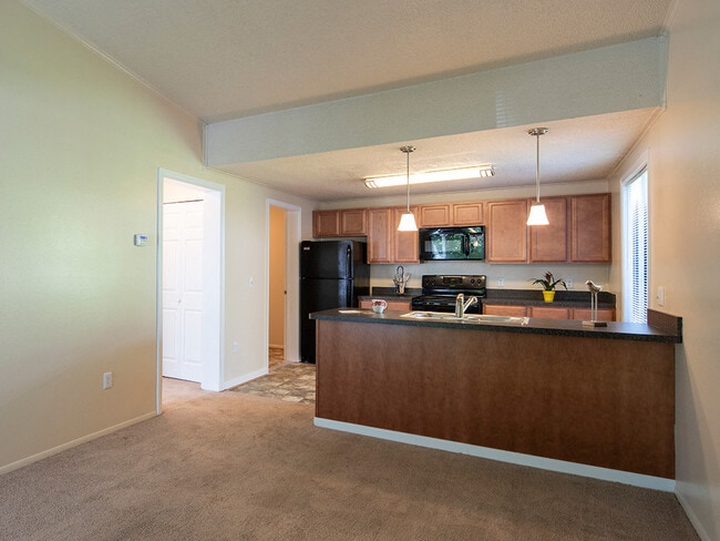 Open floor plan in one bedroom apartment