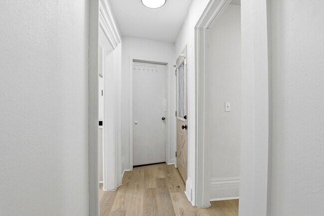 Photo - 840 Jackson St Unit 840B