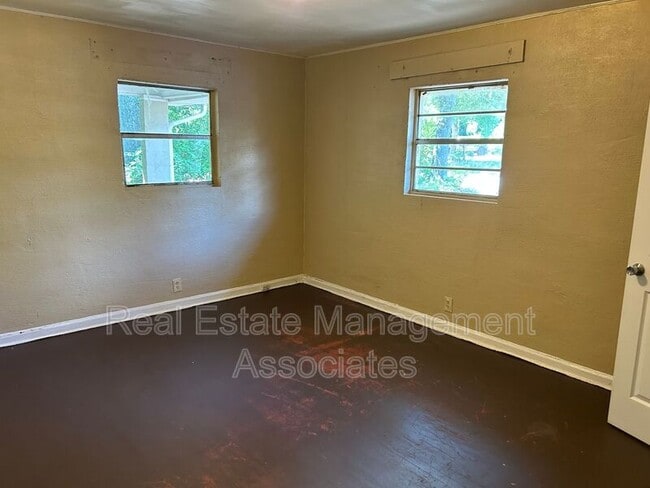 Photo - 220 E Central Ave Unit Apt A