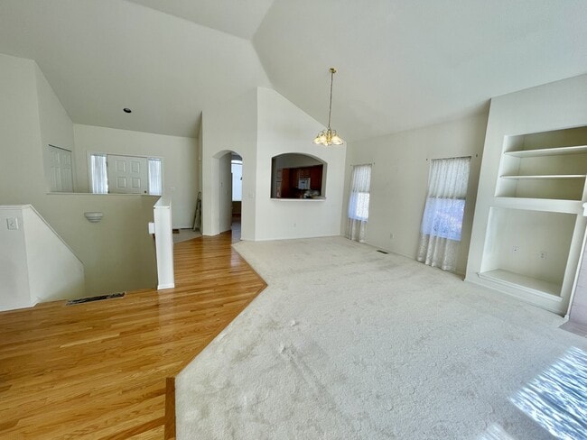 Dining and entry - 2408 W 107th Dr