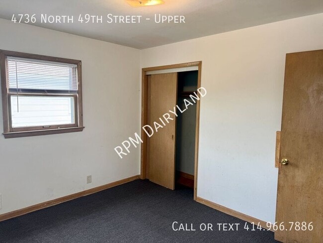 Photo - 4736 N 49th St Unit Upper