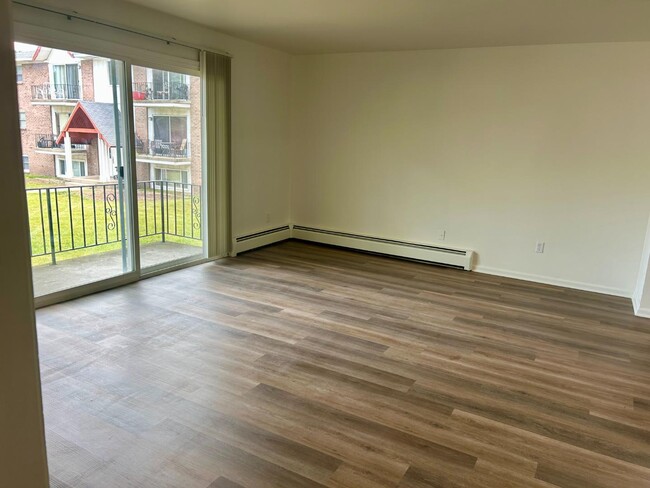 Photo - 630 56th St SE Apartment