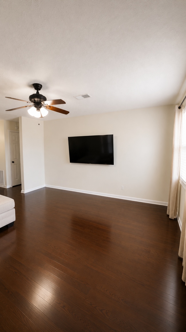 Photo - 426 N Donahue Dr Unit 14