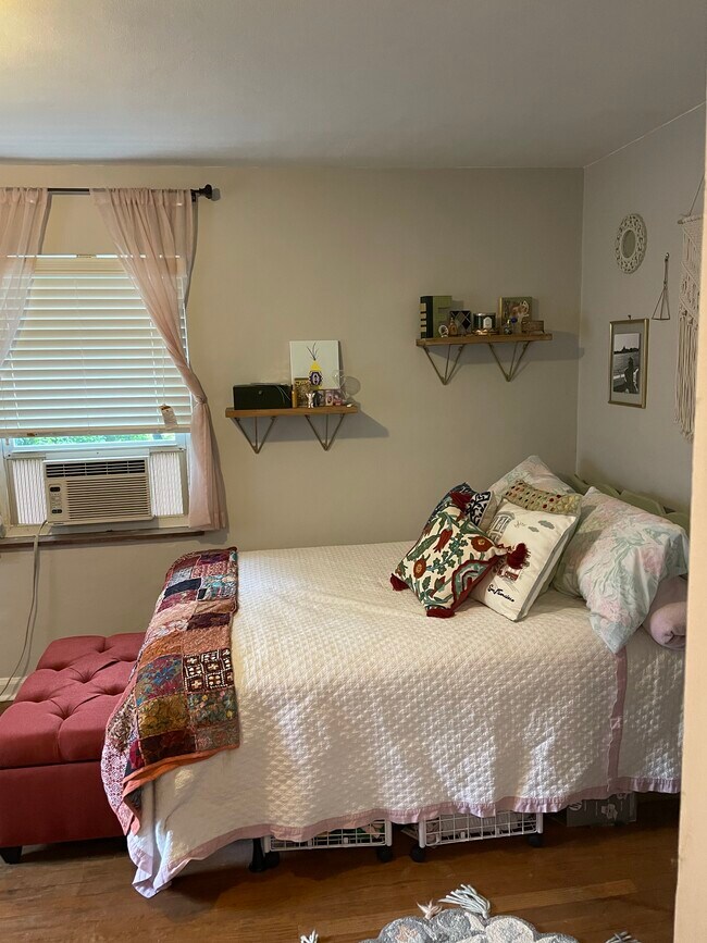 Photo - 4147 Allendale Dr Unidad 3