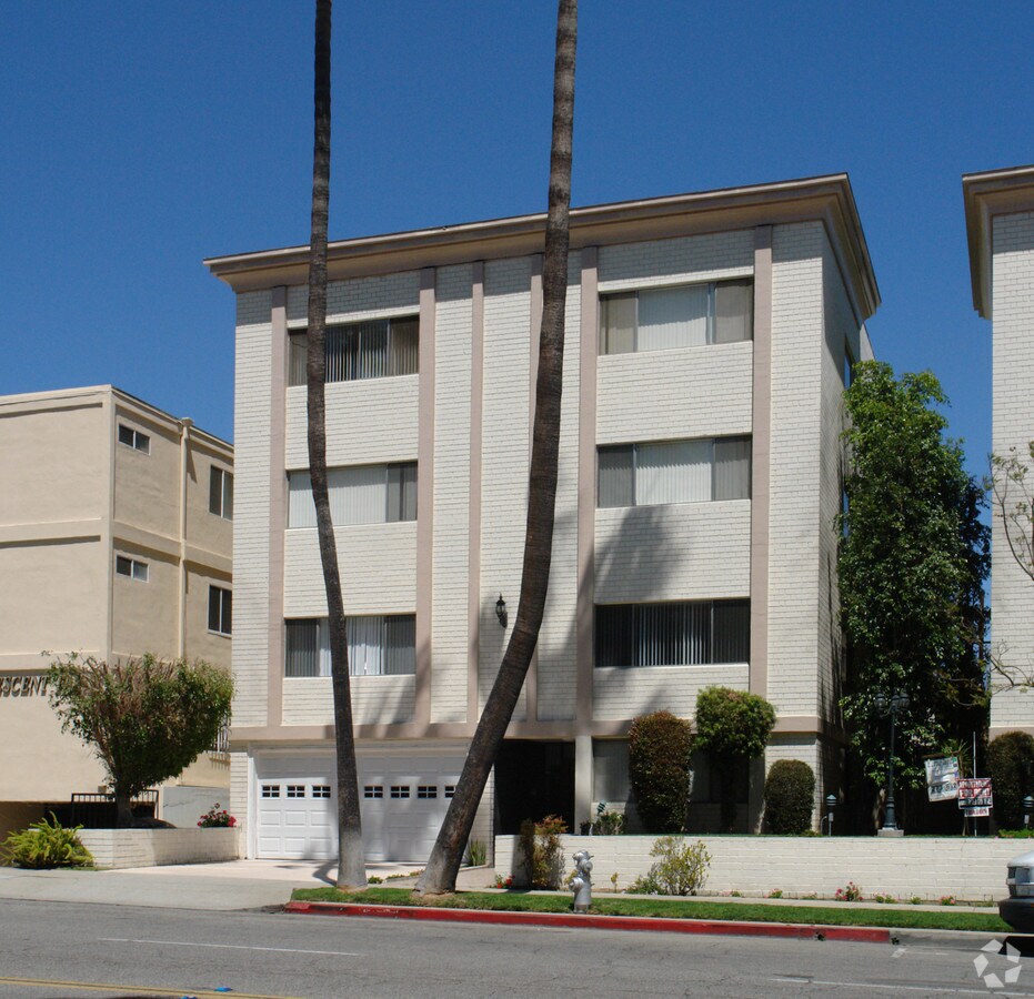 Photo - 232 N Crescent Dr