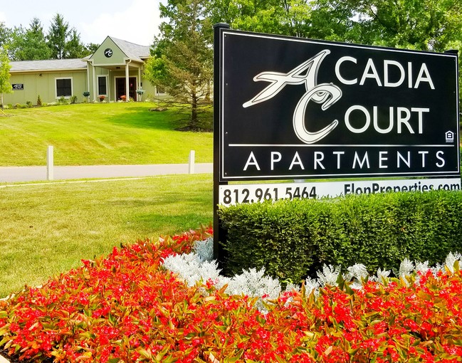 Acadia Court Apartments For Rent in Bloomington, IN
