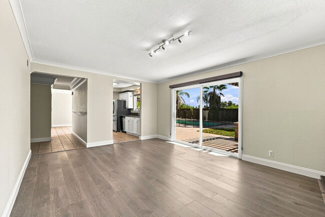 Photo - 2176 Morello Ave