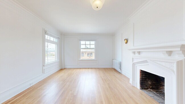 Photo - 495 32nd Ave Unidad 204A