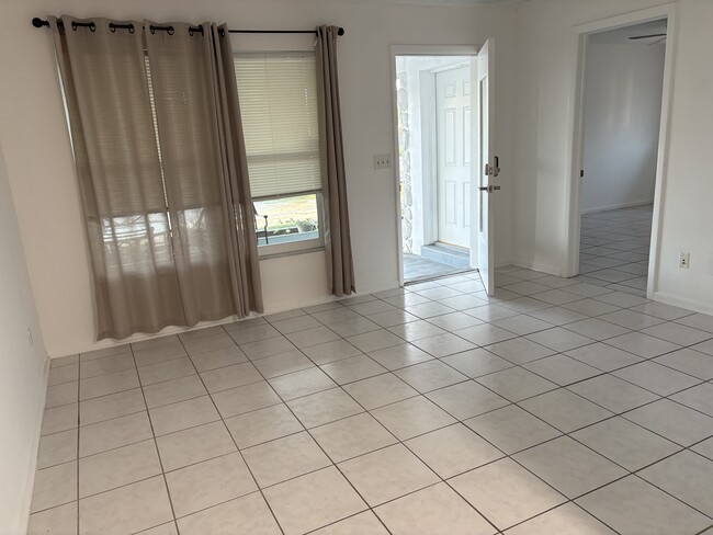 Photo - 1838 Beach Pky Unit A