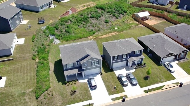 Photo - Rosser Farms | 5BR / 3BA | 2,511 SF | 2-Car Garage | Modern Open Floor Plan