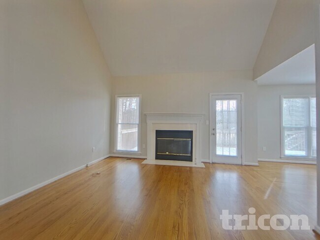 Photo - 3465 Canon Creek Dr