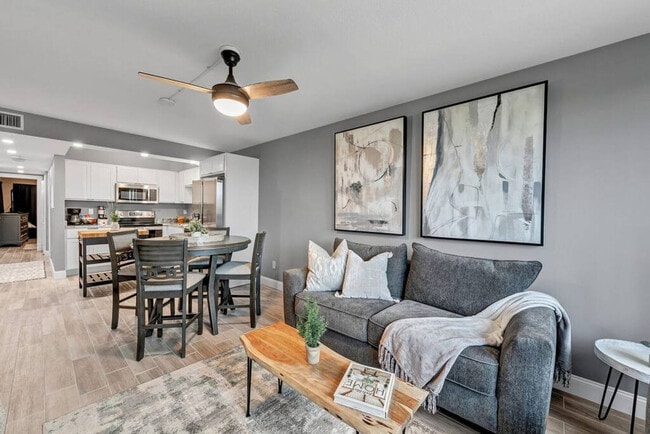 Photo - 343 Gulf Shore Dr Unidad SI ID1502022P